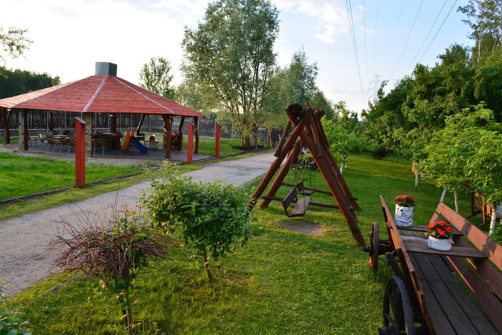 Hotel Stawisko Klaudyn Kültér fotó